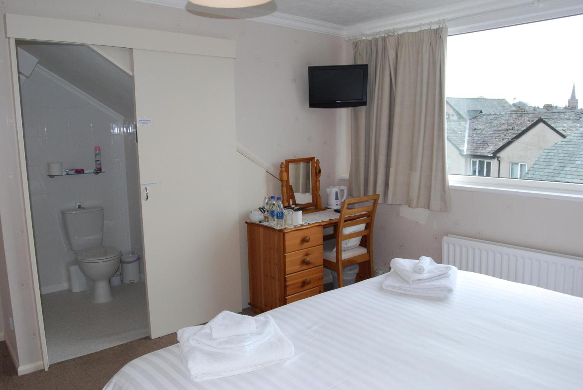 Beckside Guest House Keswick Bagian luar foto